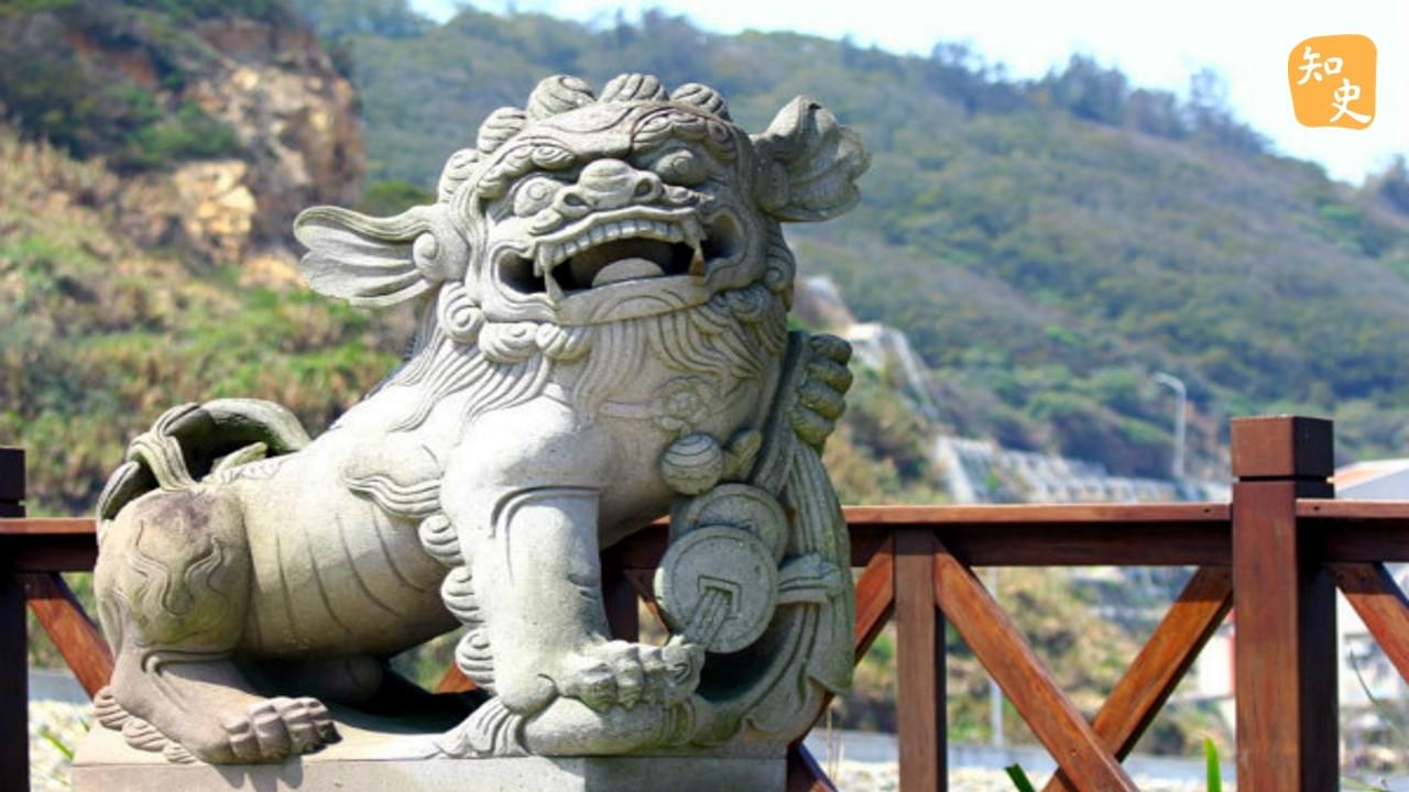 建築門前為何蹲著石獅子？
