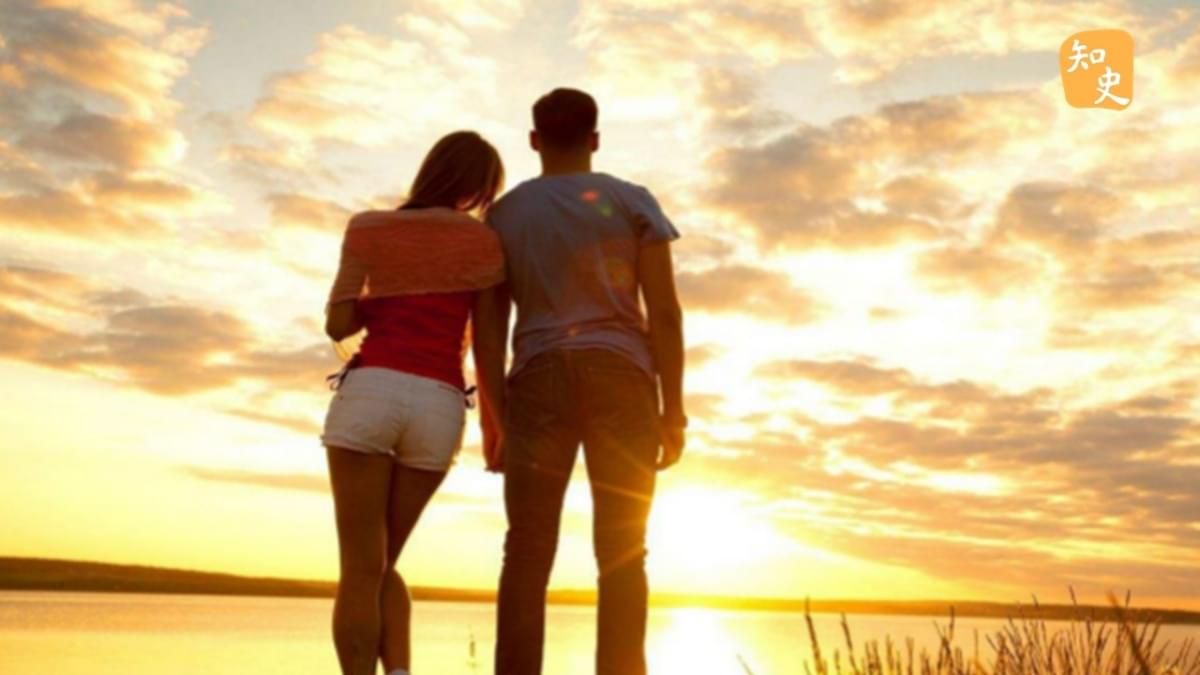 「舉案齊眉」表示夫妻互相尊敬，它有什麼來歷嗎？